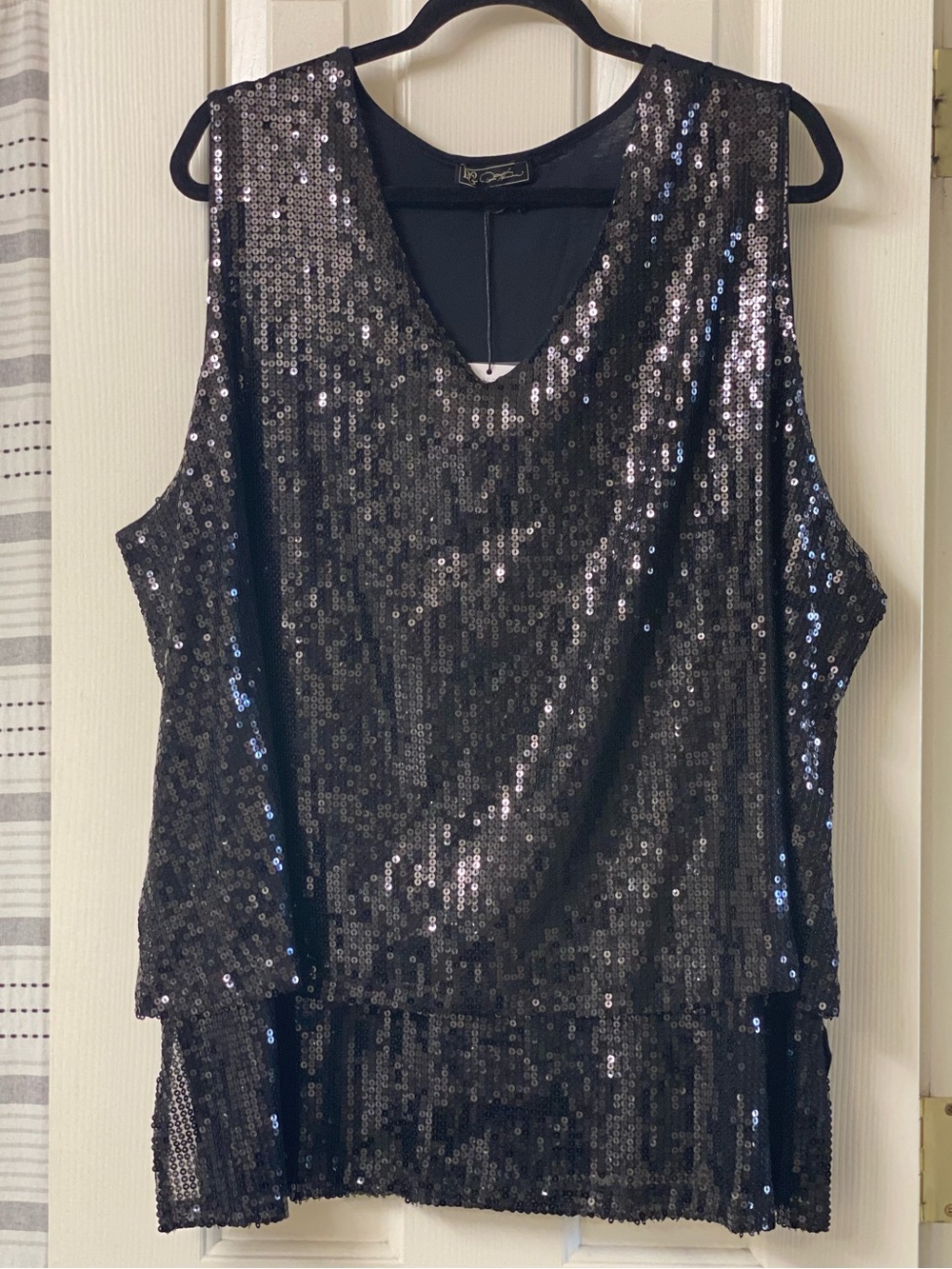 DG2 by Diane Gilman Black Sequin Layered V-Neck Sleeveless Tank Top Size 3X